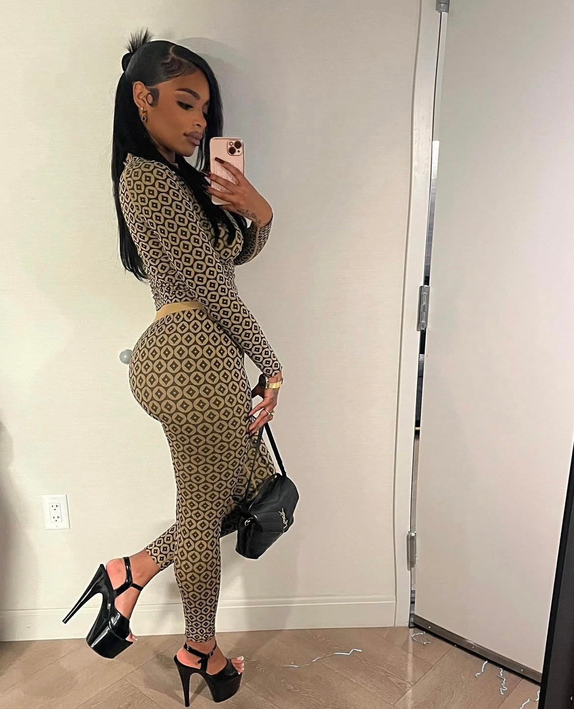 Samayah Set