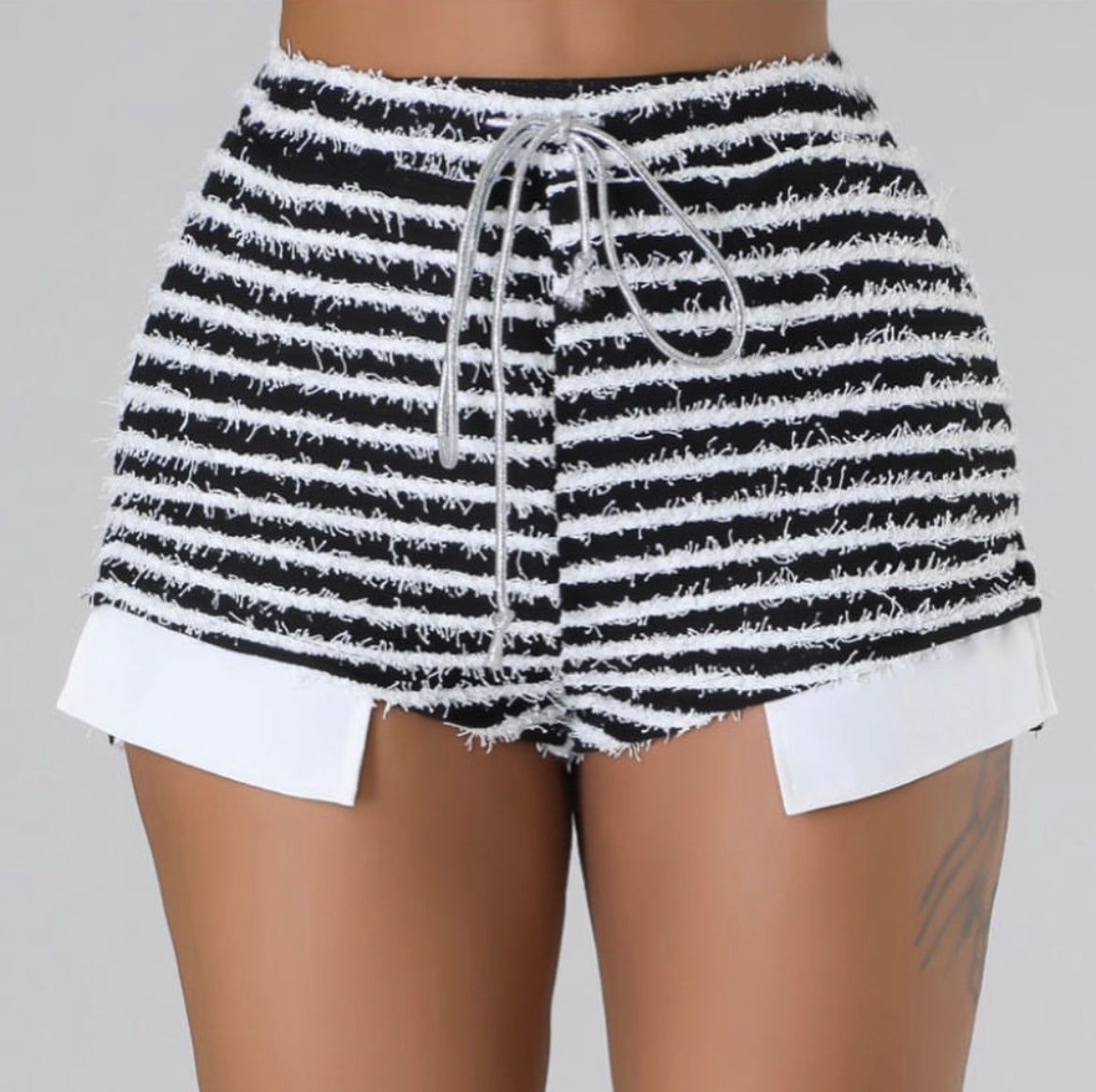 Stretch It Out Shorts